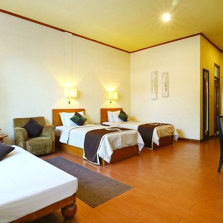 Hotel & Banquet Panorama 렘뱅 외부 사진